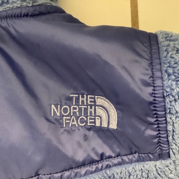 EUC-North Face Fleese - Picture 3 of 7